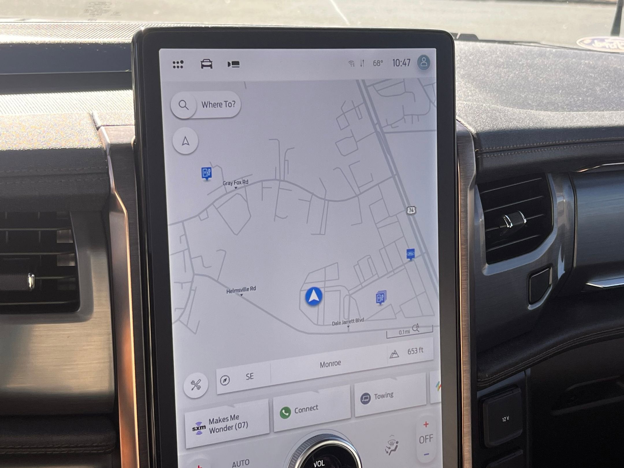 2022 Ford F-150 Lightning LARIAT