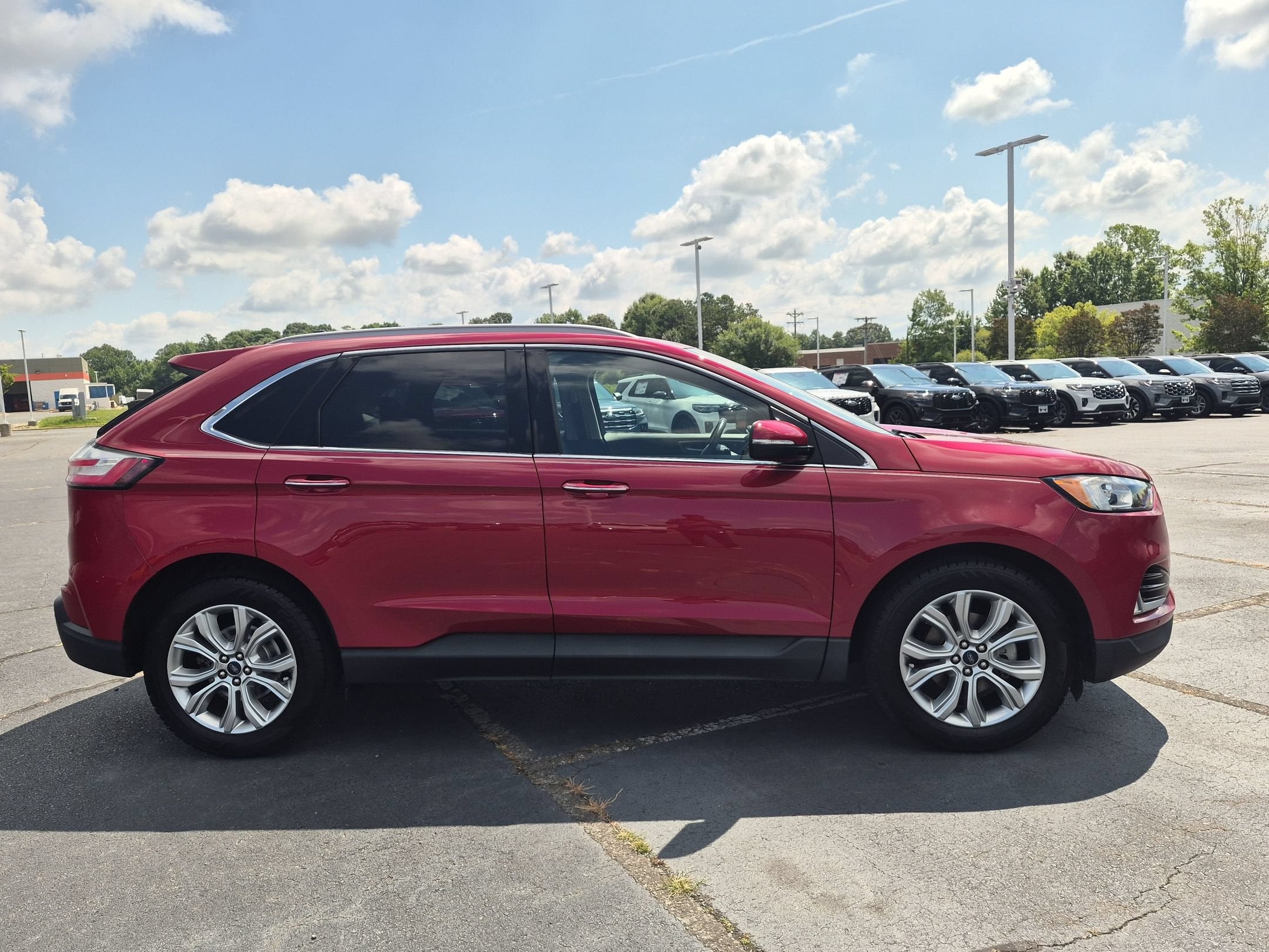 2020 Ford Edge Titanium