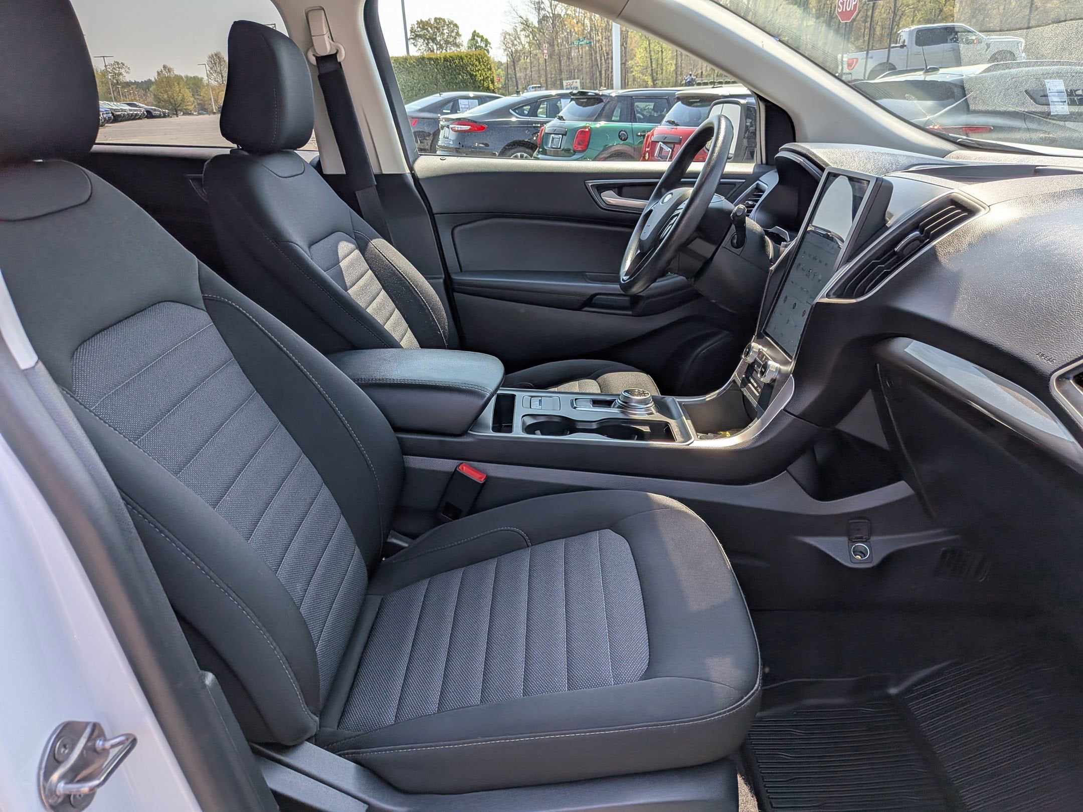 2024 Ford Edge SE