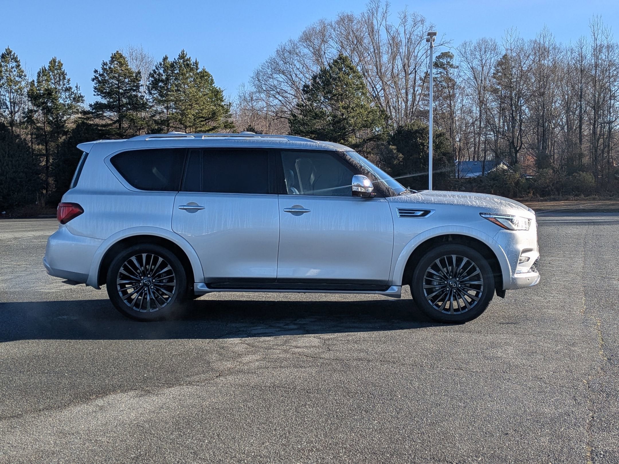 2021 INFINITI QX80 SENSORY