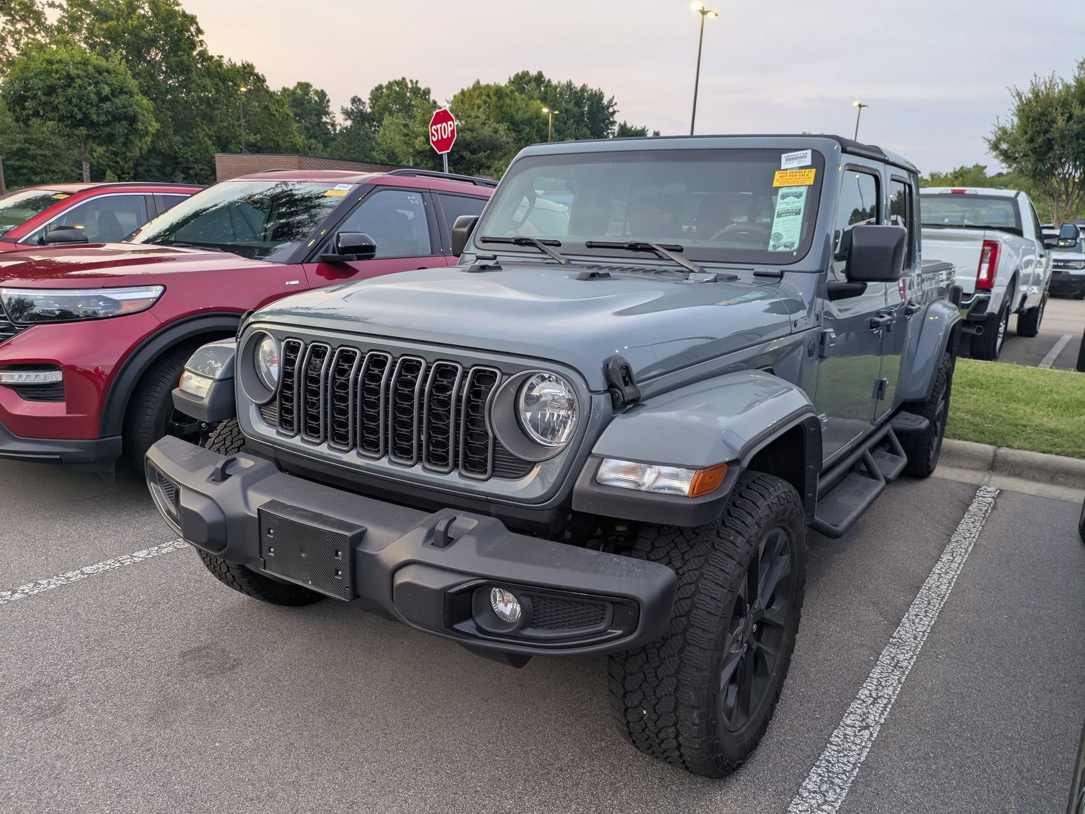 2025 Jeep Gladiator Nighthawk