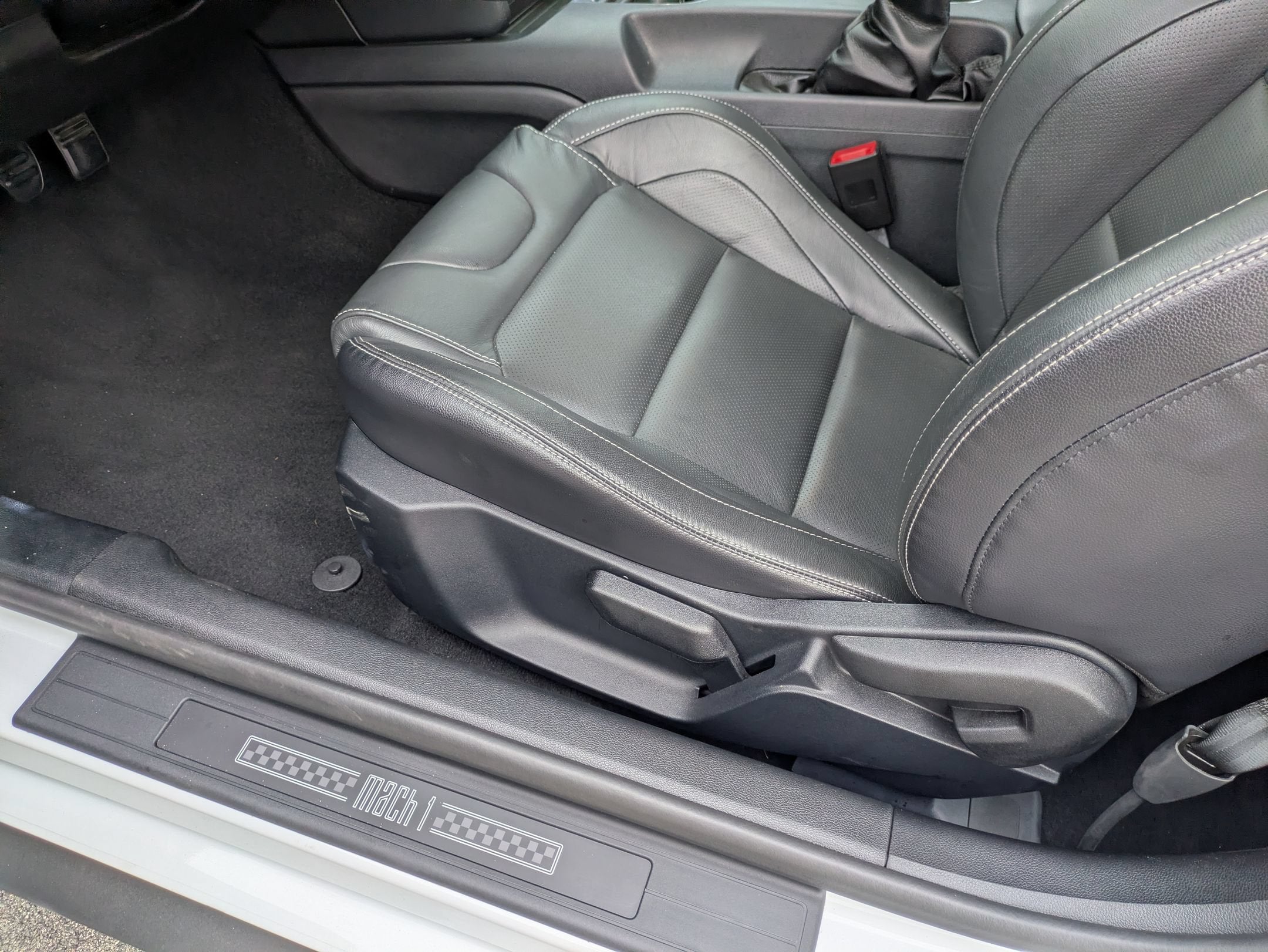 2021 Ford Mustang Mach 1