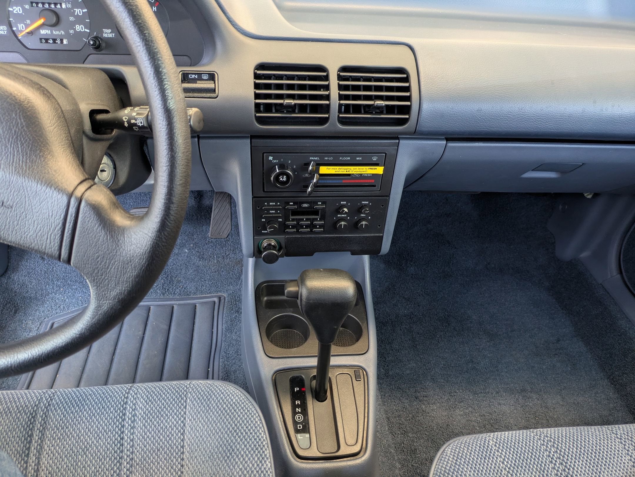 1993 Ford Escort LX