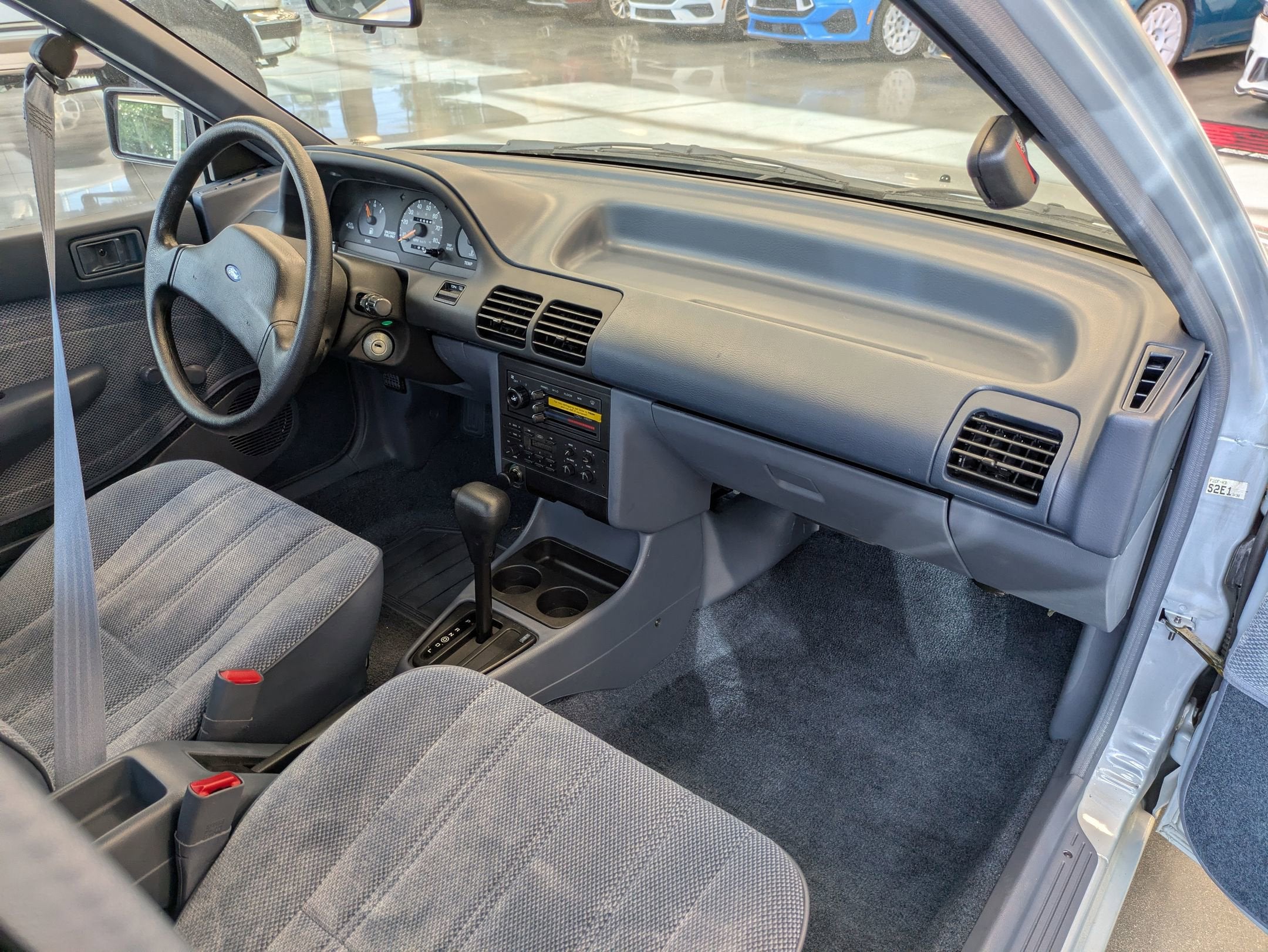 1993 Ford Escort LX