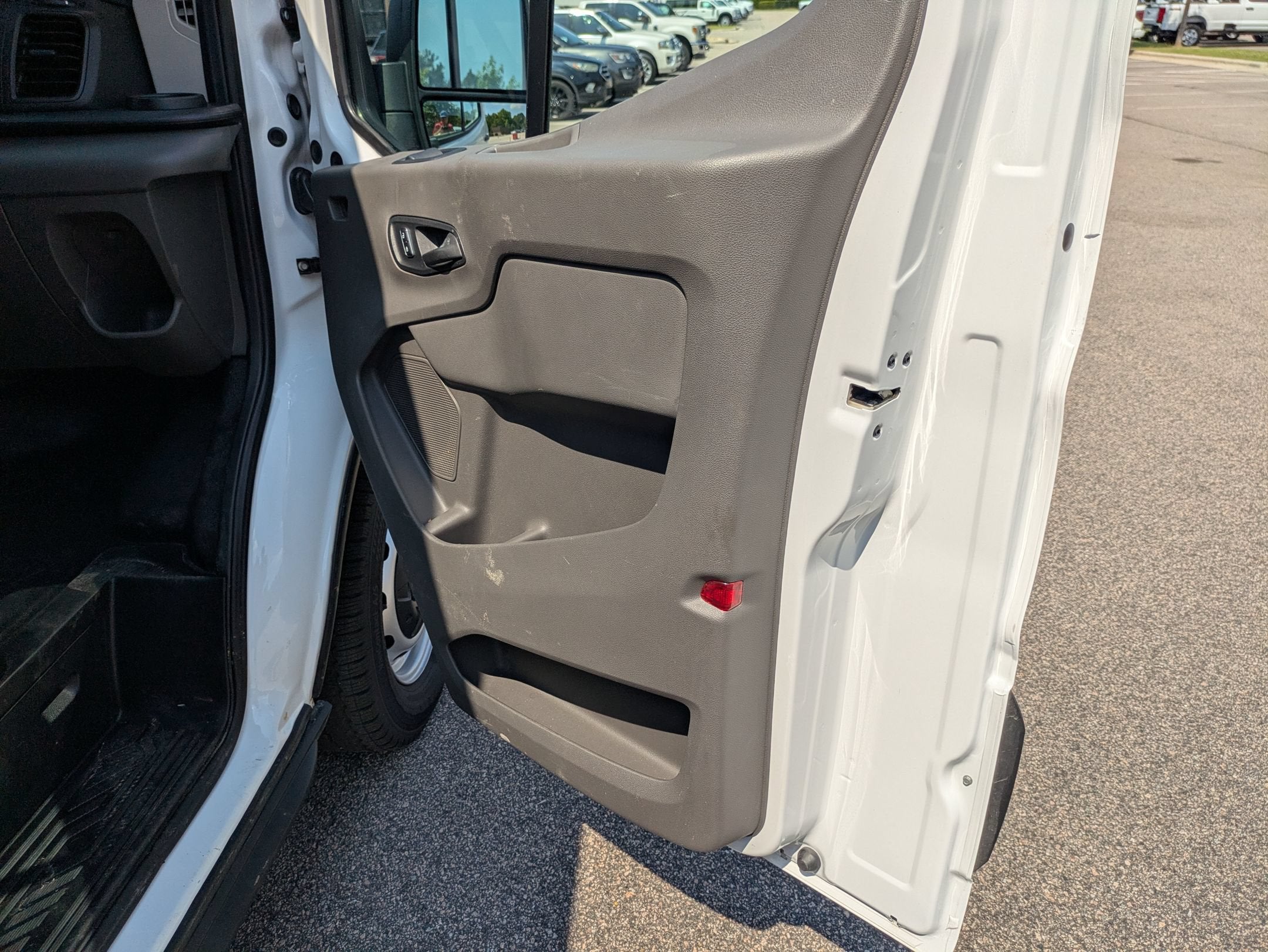 2025 Ford Transit Passenger Wagon XL