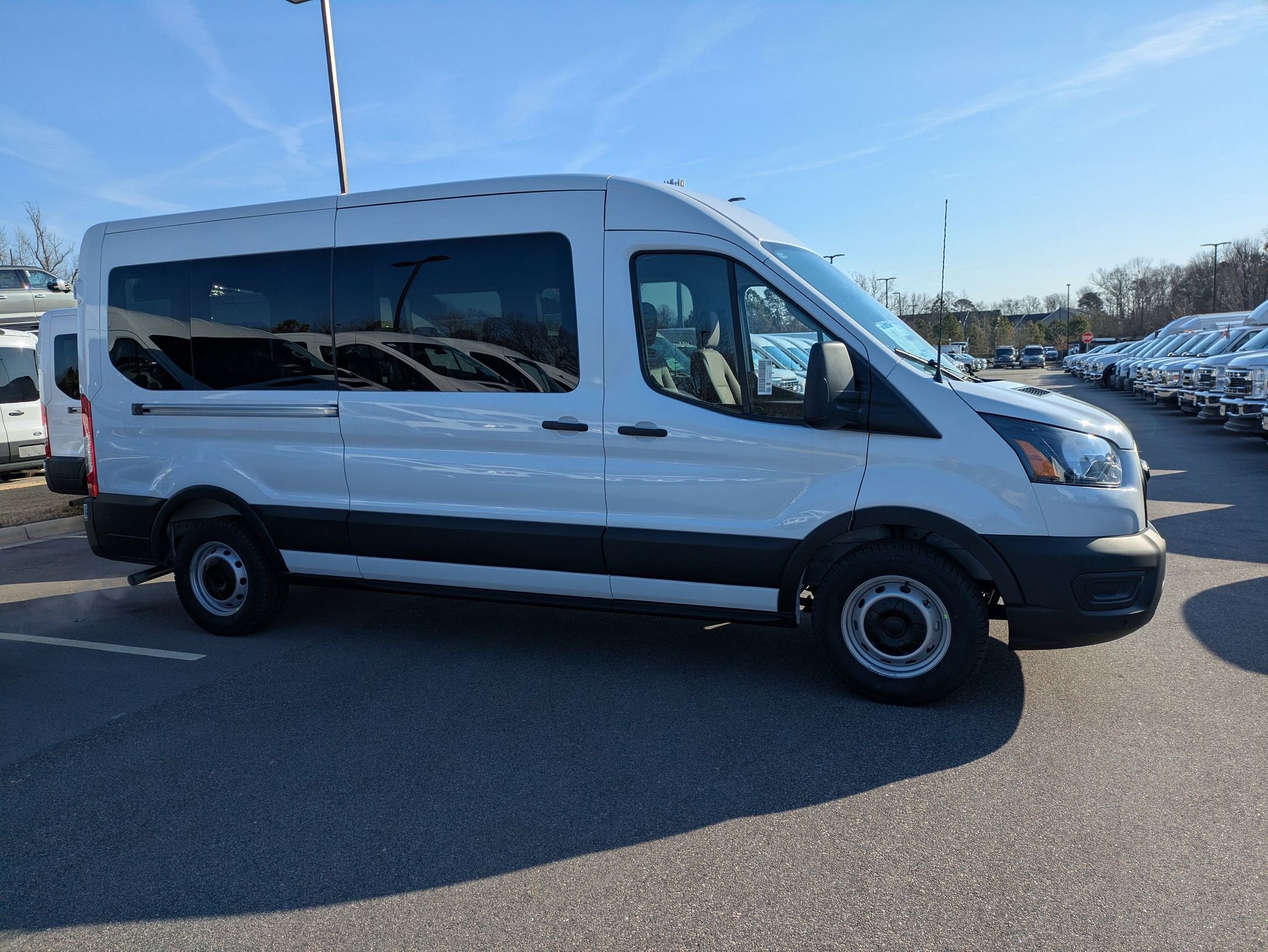 2026 Ford Transit Passenger Wagon XL