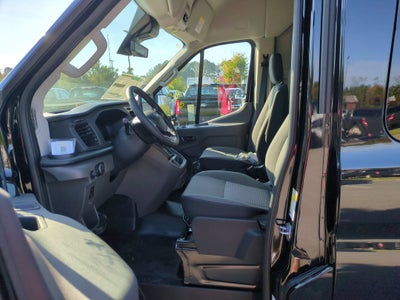 2027 Ford Transit Passenger Wagon XLT