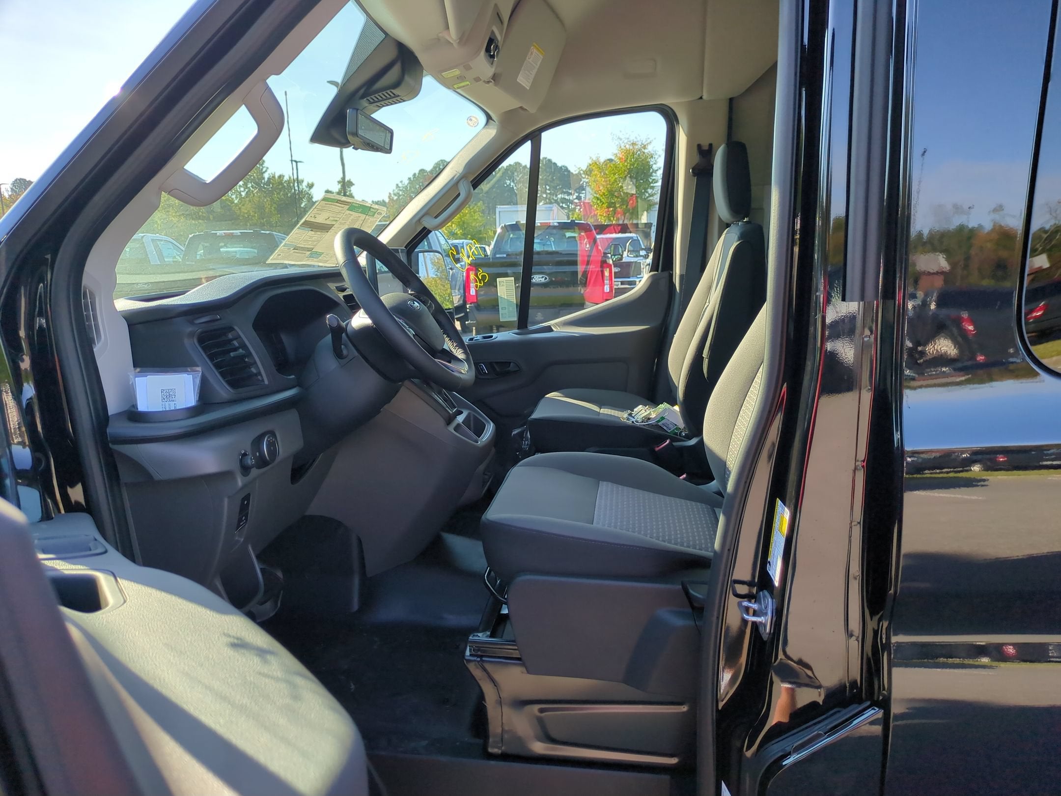 2027 Ford Transit Passenger Wagon XLT