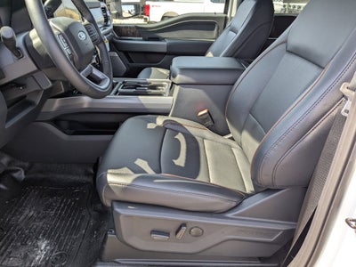 2026 Ford Super Duty F-450 DRW LARIAT