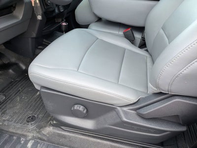 2025 Ford Super Duty F-550 DRW XL