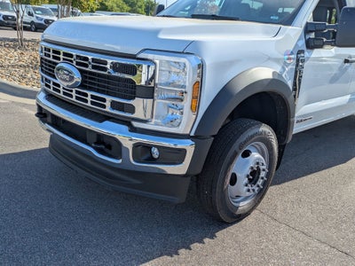 2026 Ford Super Duty F-550 DRW XL