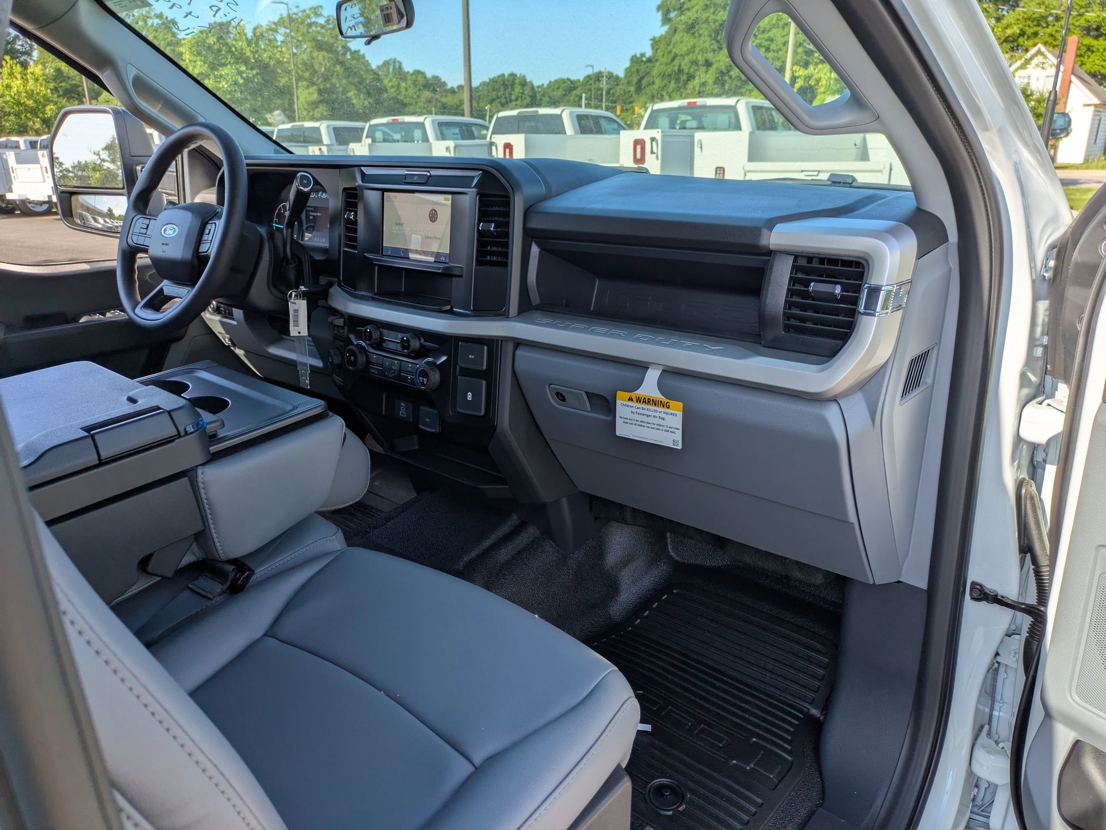 2026 Ford Super Duty F-550 DRW XL