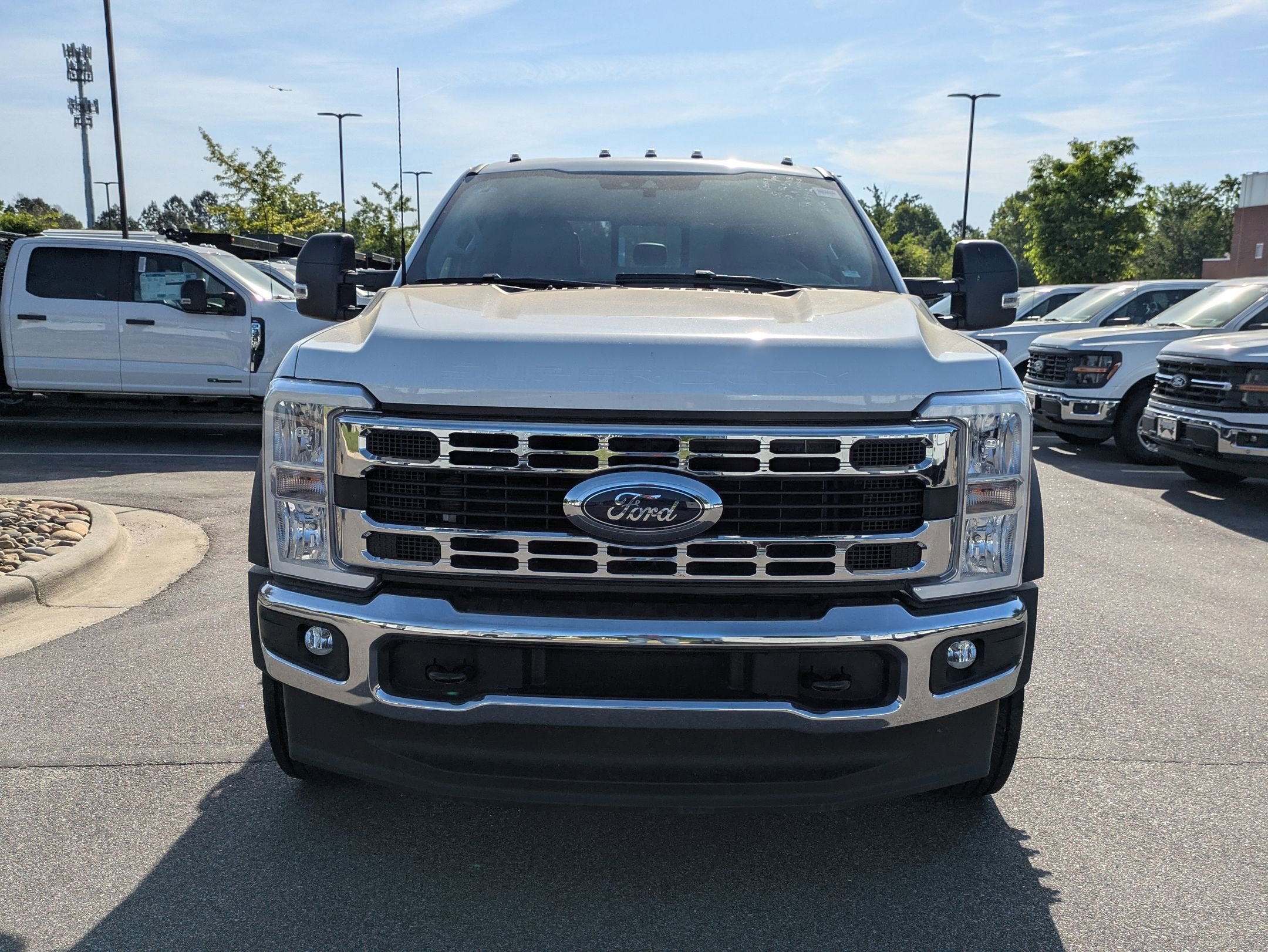 2026 Ford Super Duty F-550 DRW XL