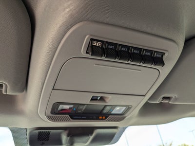 2025 Ford Super Duty F-550 DRW XL