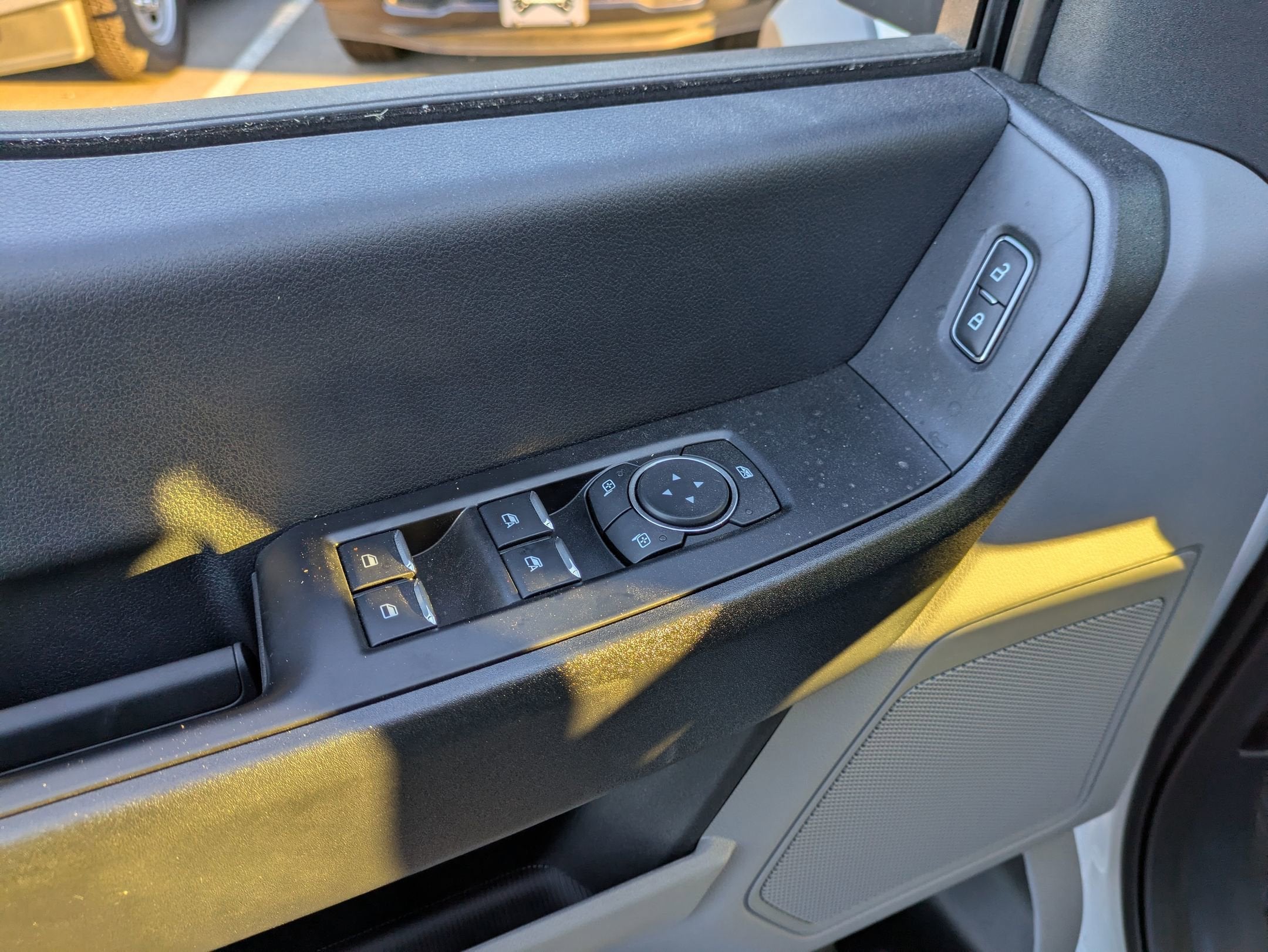 2025 Ford Super Duty F-550 DRW XL