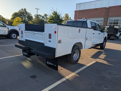 2026 Ford Super Duty F-350 DRW XL