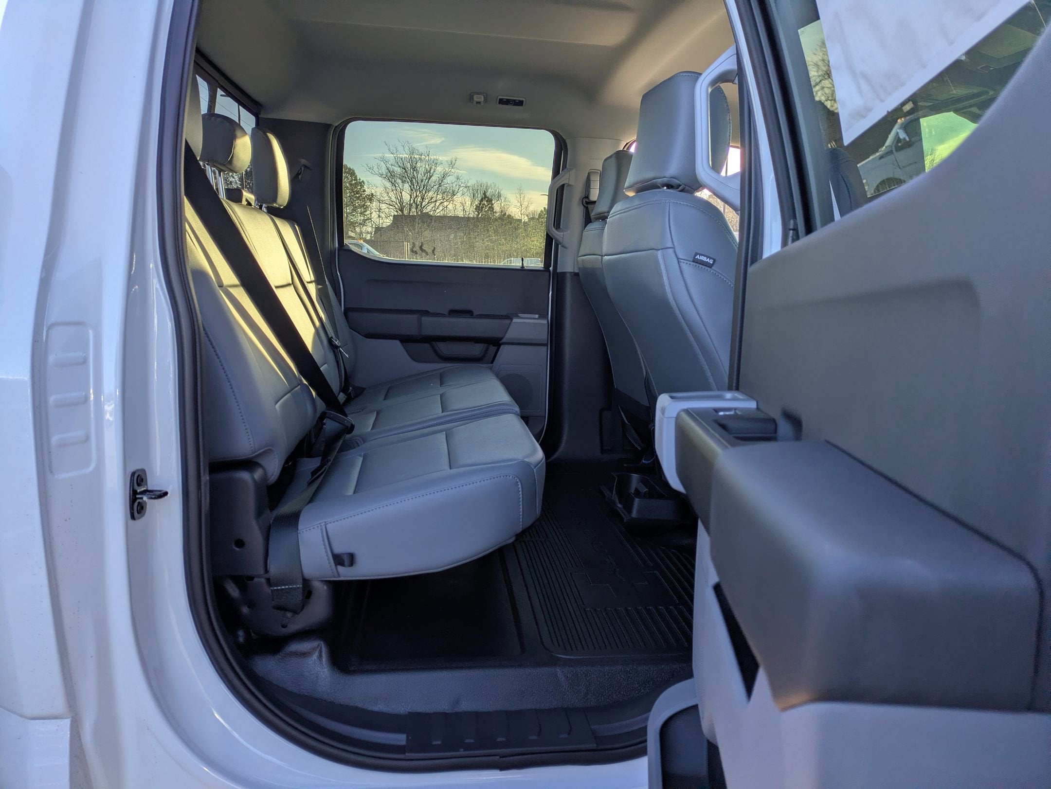 2026 Ford Super Duty F-350 DRW XL