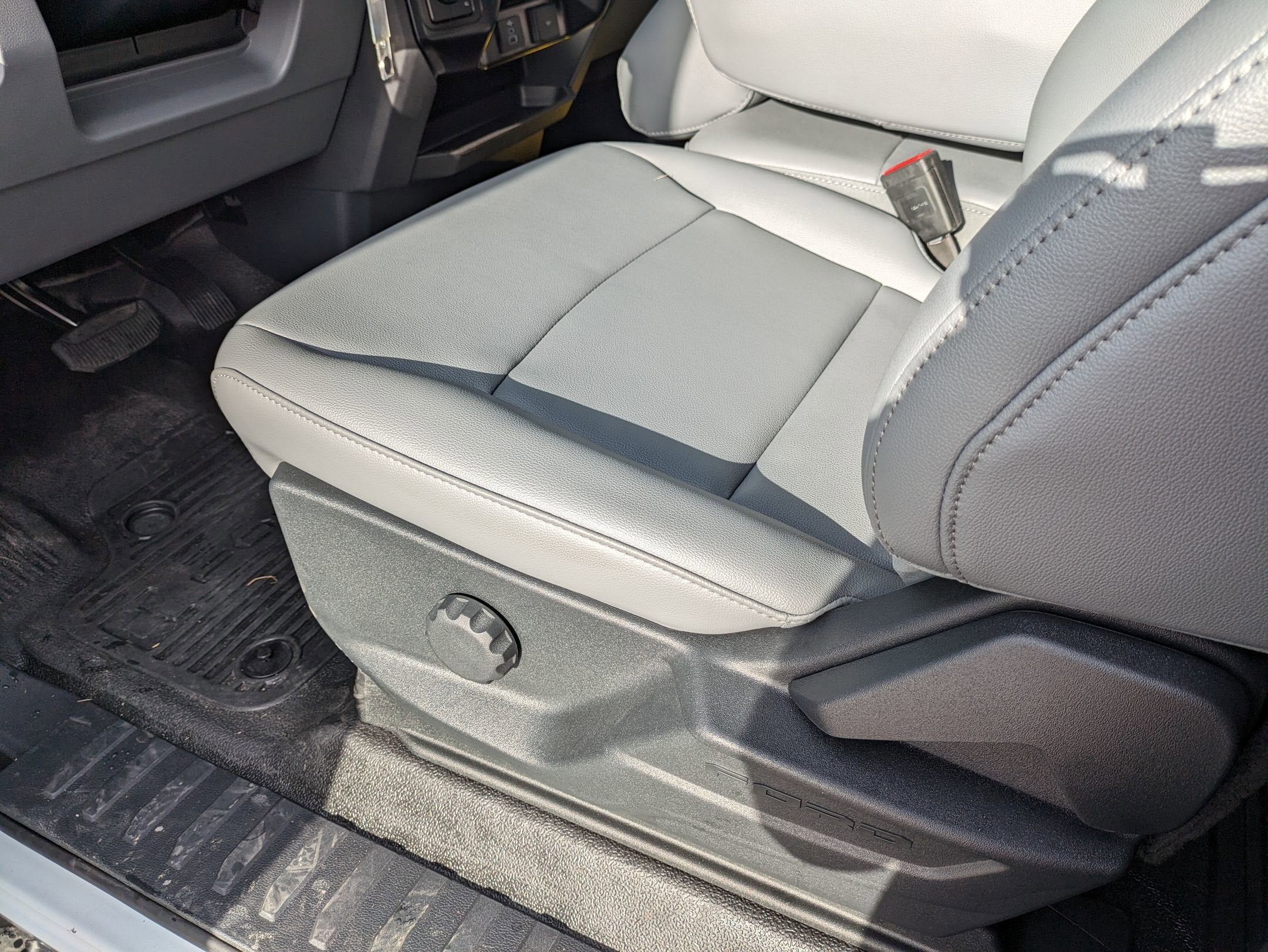 2025 Ford Super Duty F-350 DRW XL