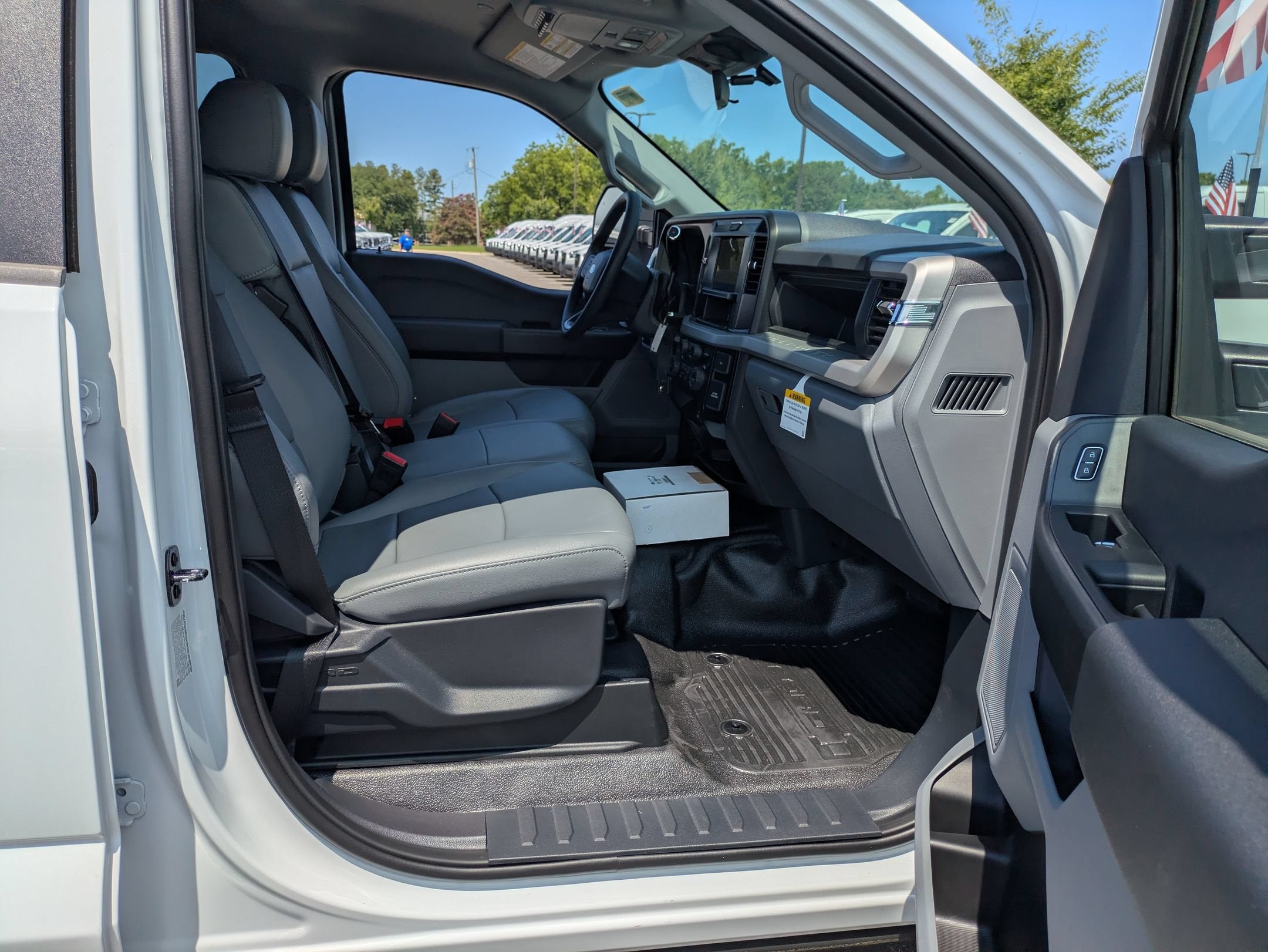2026 Ford Super Duty F-350 DRW XL