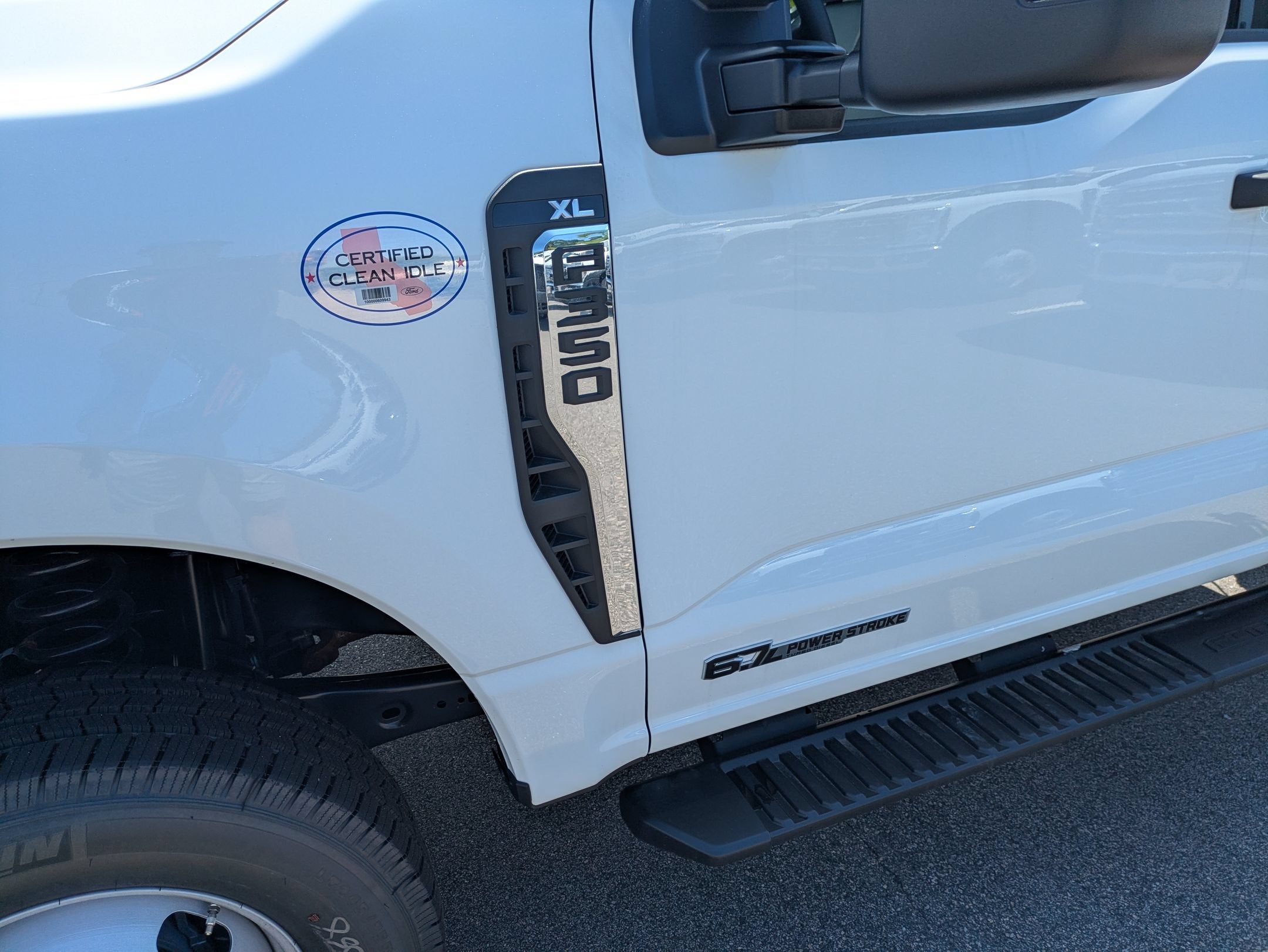 2026 Ford Super Duty F-350 DRW XL