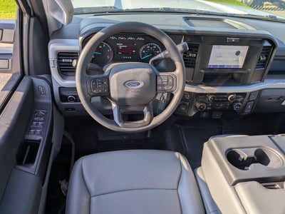 2026 Ford Super Duty F-350 DRW XL
