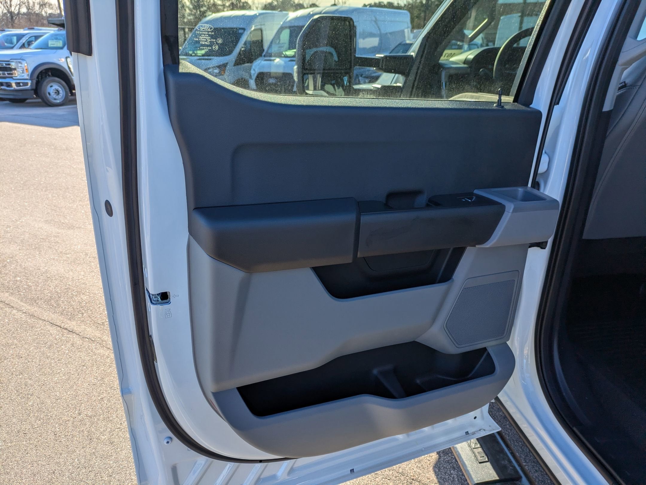 2026 Ford Super Duty F-350 DRW XL