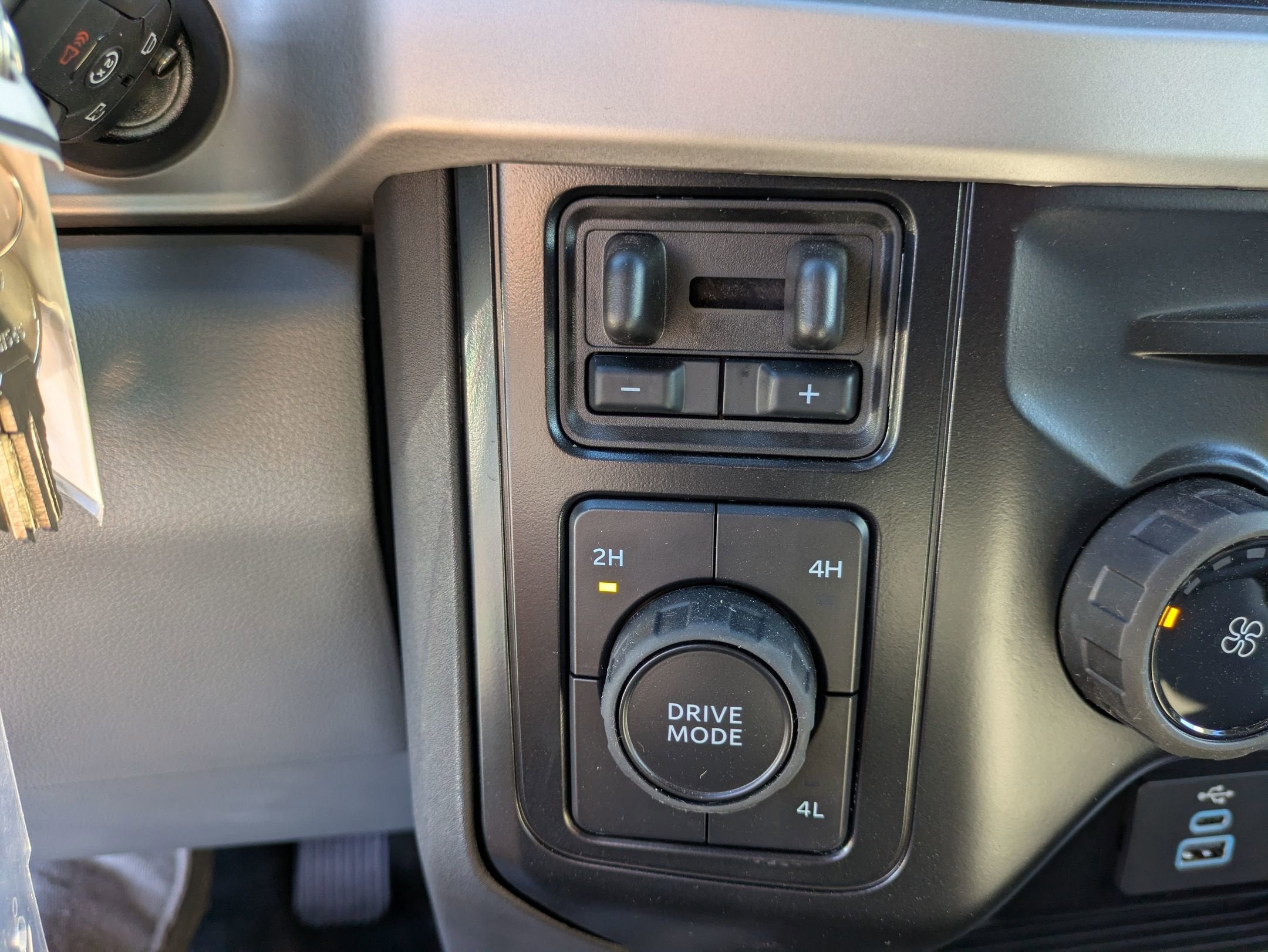 2025 Ford Super Duty F-450 DRW XL