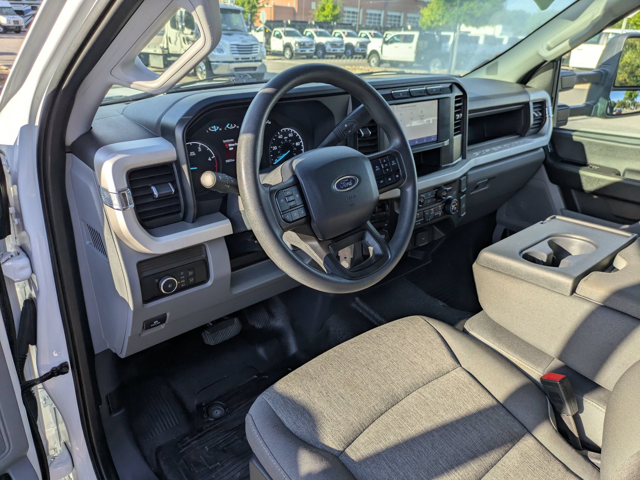 2024 Ford Super Duty F-450 DRW XL