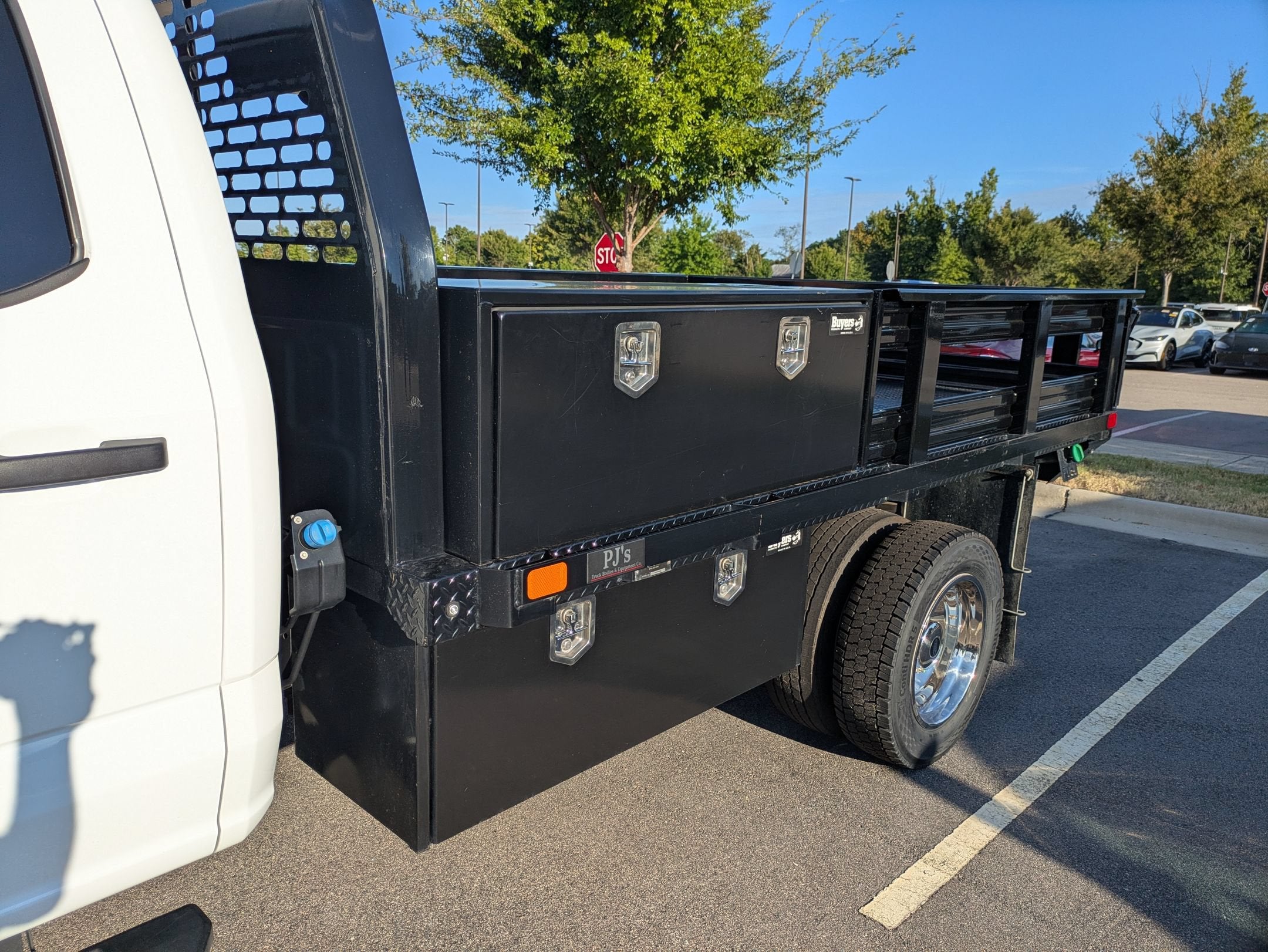 2024 Ford Super Duty F-450 DRW XL