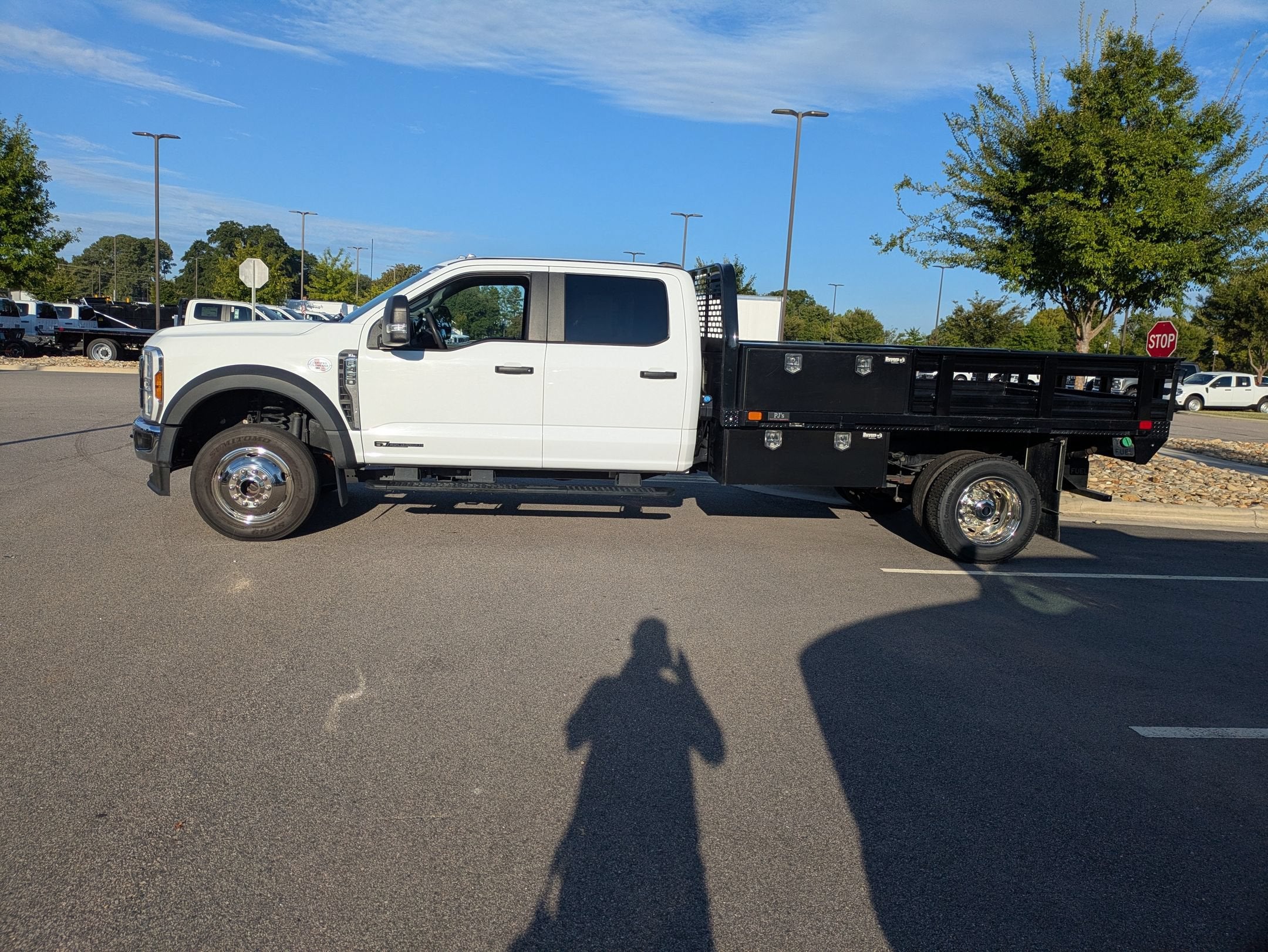 2024 Ford Super Duty F-450 DRW XL