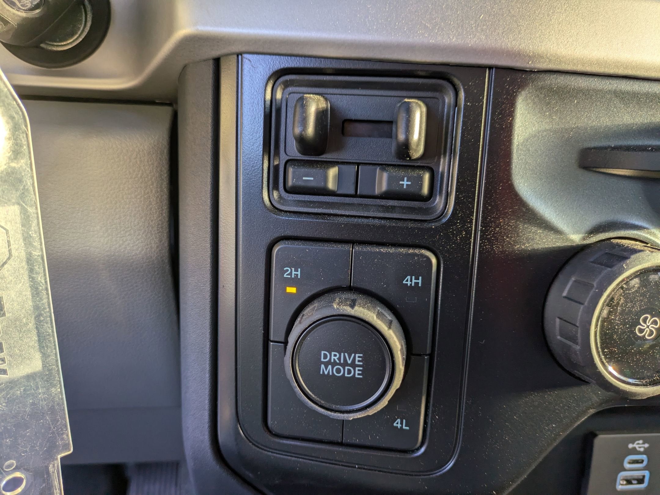 2025 Ford Super Duty F-450 DRW XL