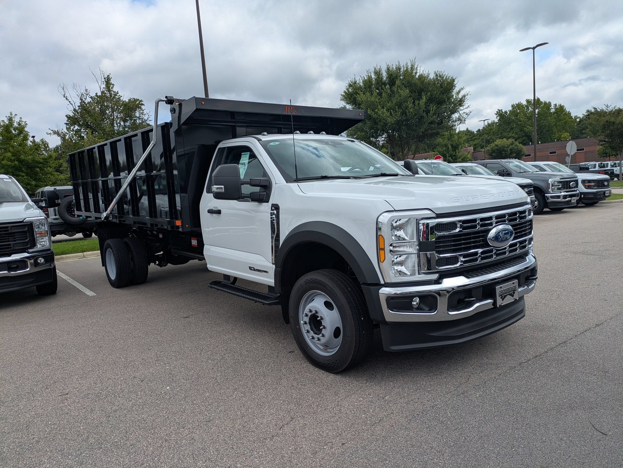 2026 Ford Super Duty F-550 DRW XL