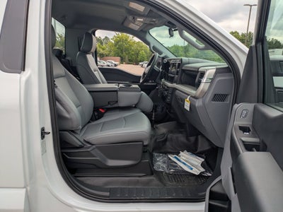 2026 Ford Super Duty F-550 DRW XL