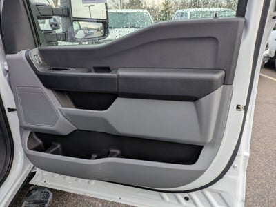 2026 Ford Super Duty F-550 DRW XL