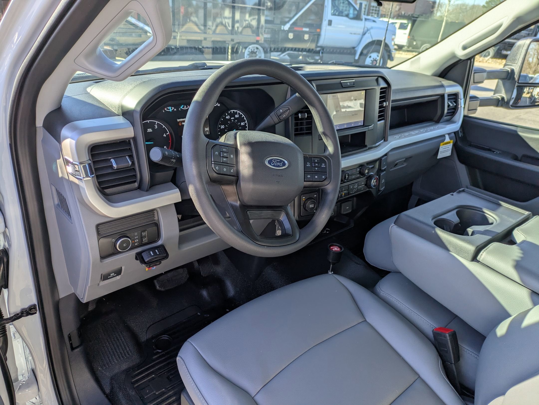 2026 Ford Super Duty F-550 DRW XL