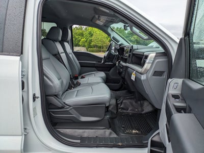 2025 Ford Super Duty F-550 DRW XL