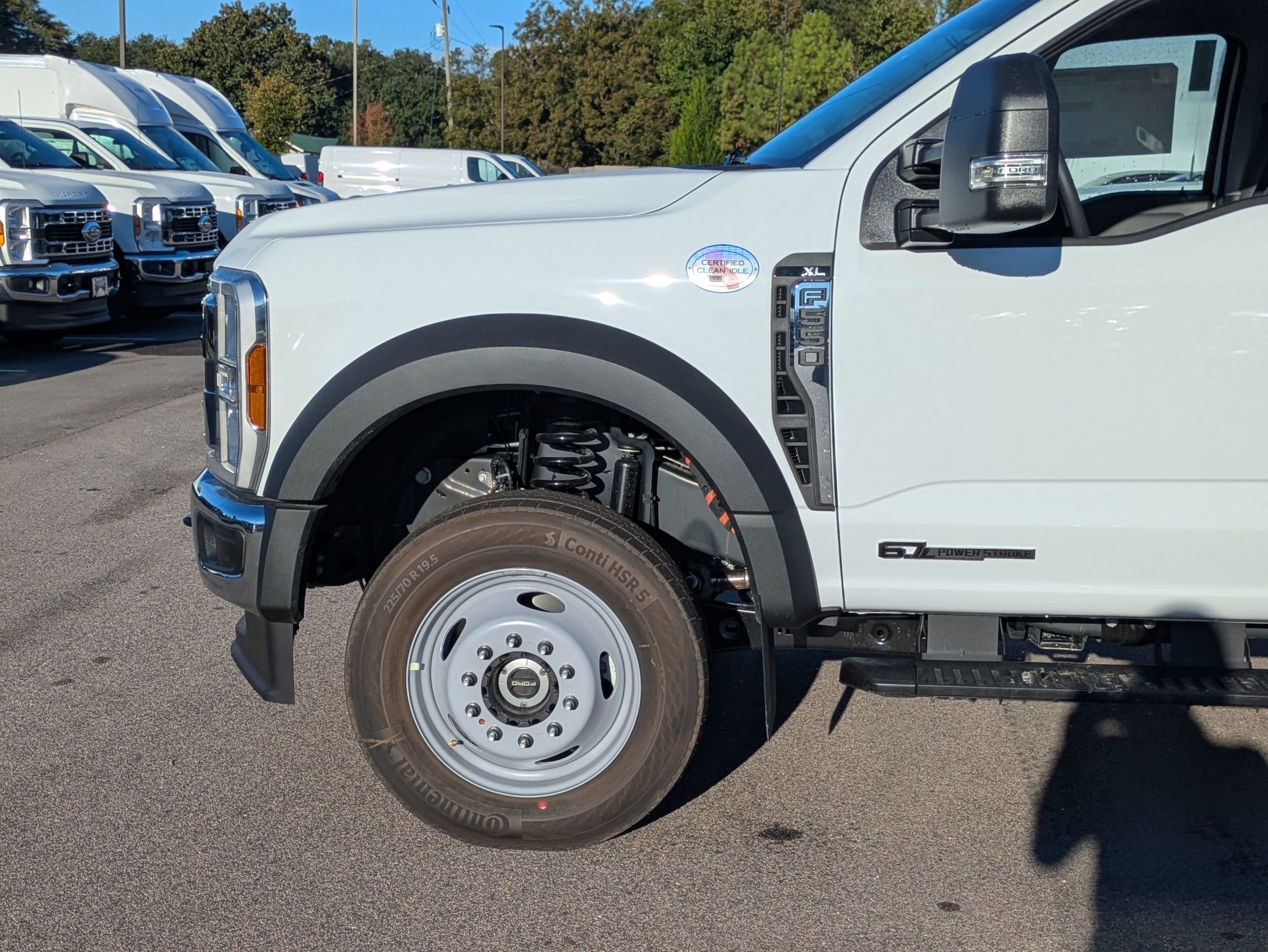 2025 Ford Super Duty F-550 DRW XL