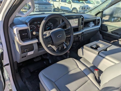 2025 Ford Super Duty F-550 DRW XL