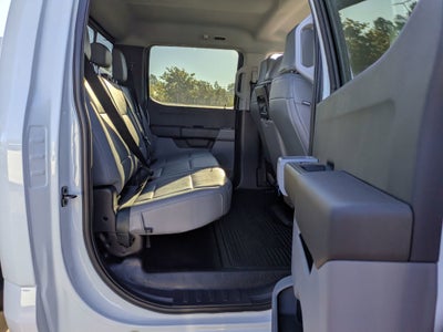 2025 Ford Super Duty F-550 DRW XL