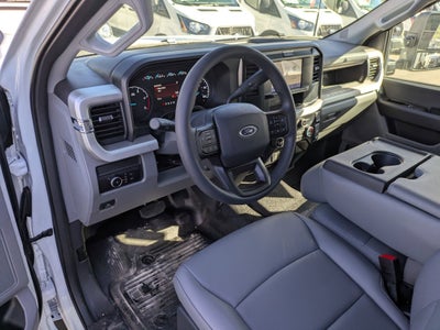 2026 Ford Super Duty F-550 DRW XL