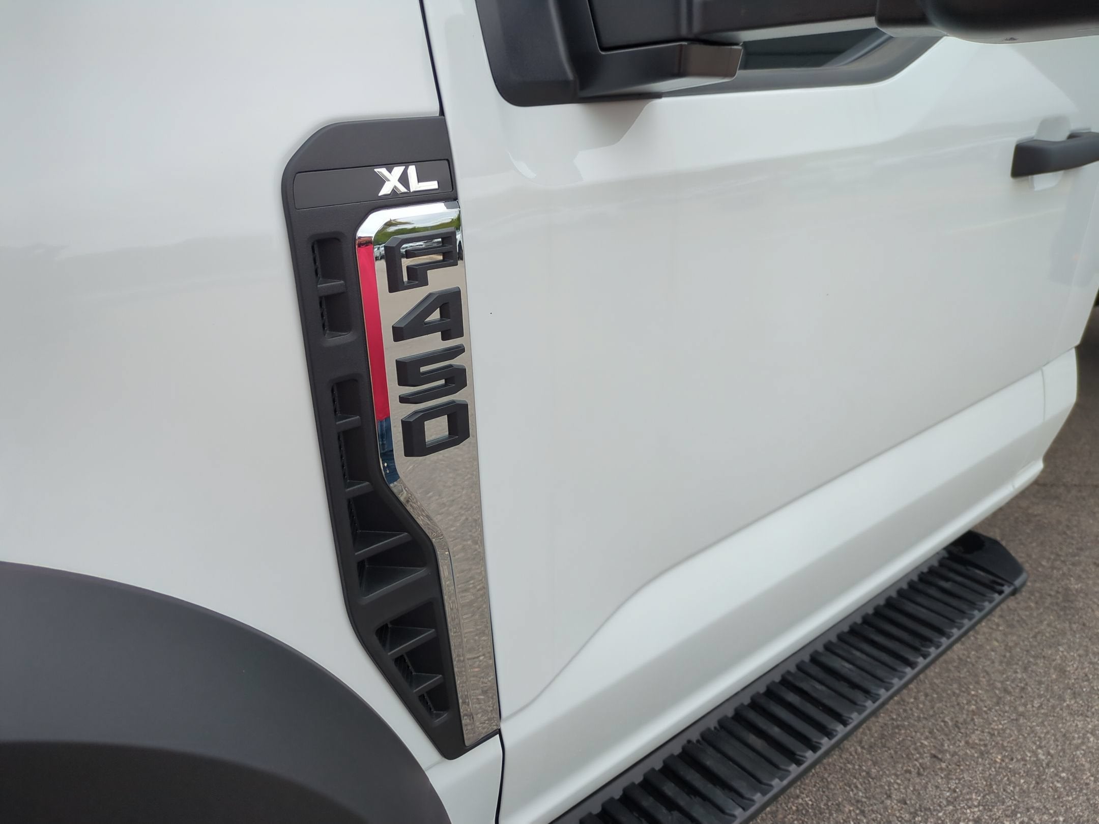 2026 Ford Super Duty F-450 DRW XL