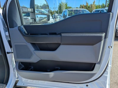 2026 Ford Super Duty F-550 DRW XL