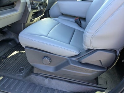 2026 Ford Super Duty F-550 DRW XL