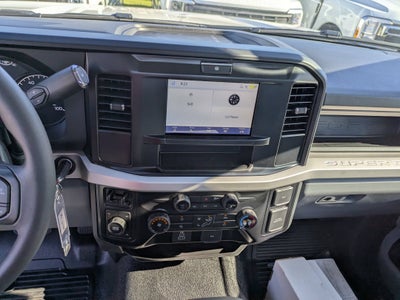 2026 Ford Super Duty F-550 DRW XL