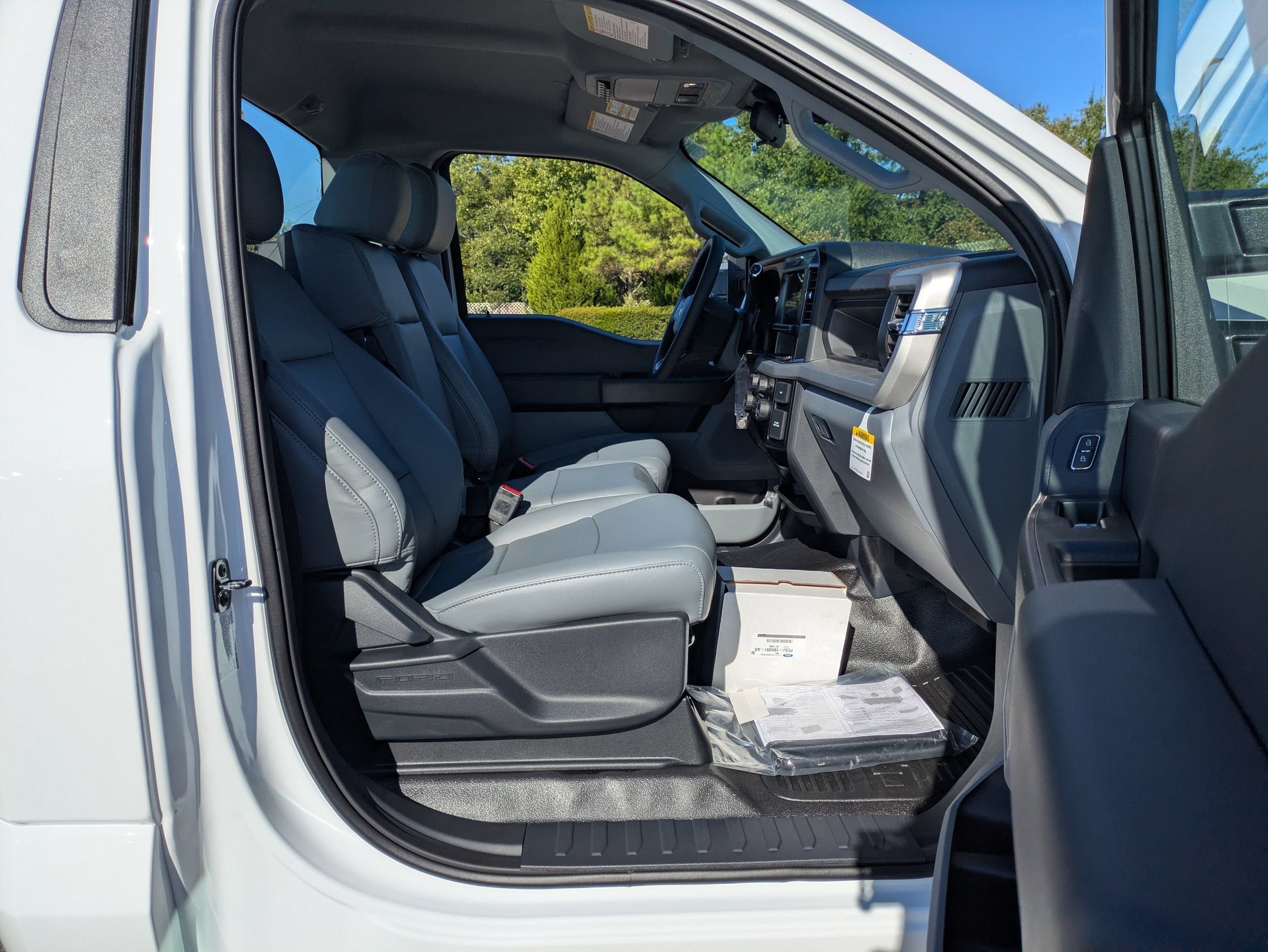 2026 Ford Super Duty F-550 DRW XL