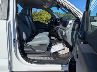 2026 Ford Super Duty F-550 DRW XL