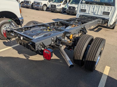 2026 Ford Super Duty F-550 DRW XL