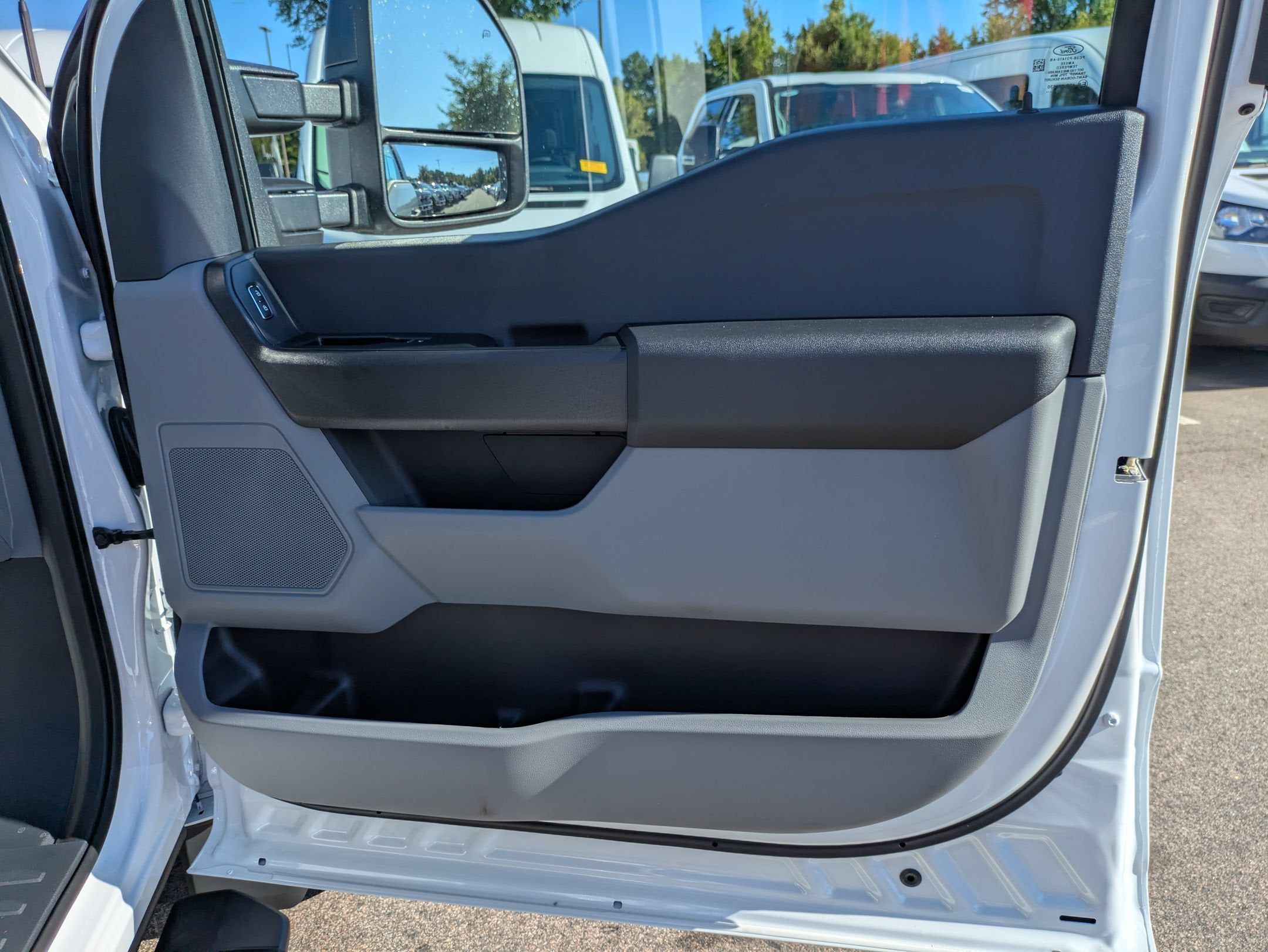 2026 Ford Super Duty F-550 DRW XL