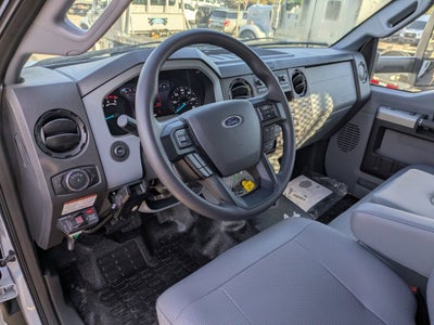 2027 Ford F-750SD Base