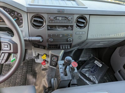 2027 Ford F-750SD Base